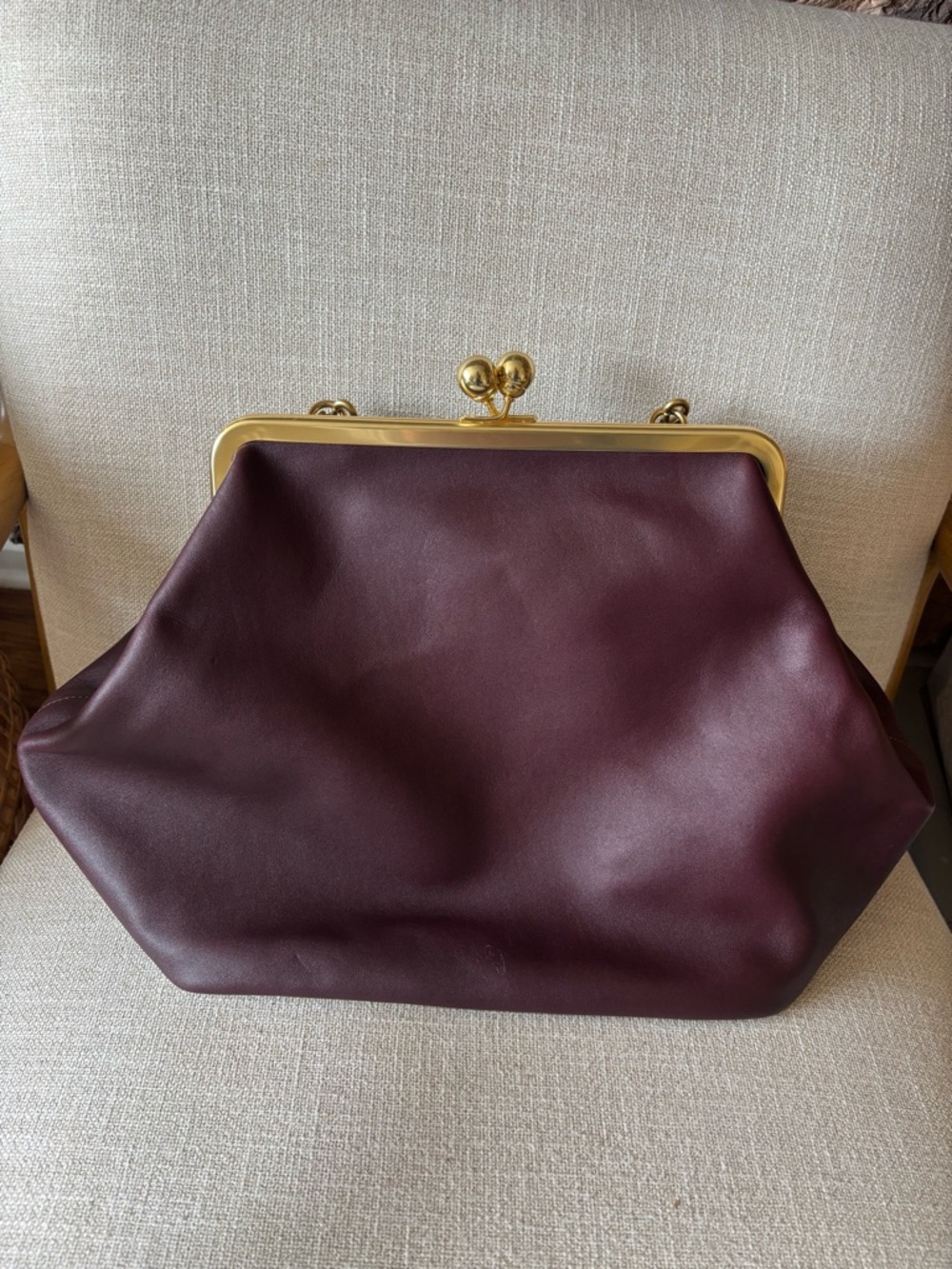 Coach Oversized Kisslock
